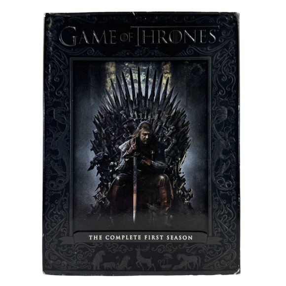 Game Of Thrones The Complete First Season DVD Box Set 5 Discs with Episode Guide - Picture 1 of 16
